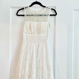 White lace dress